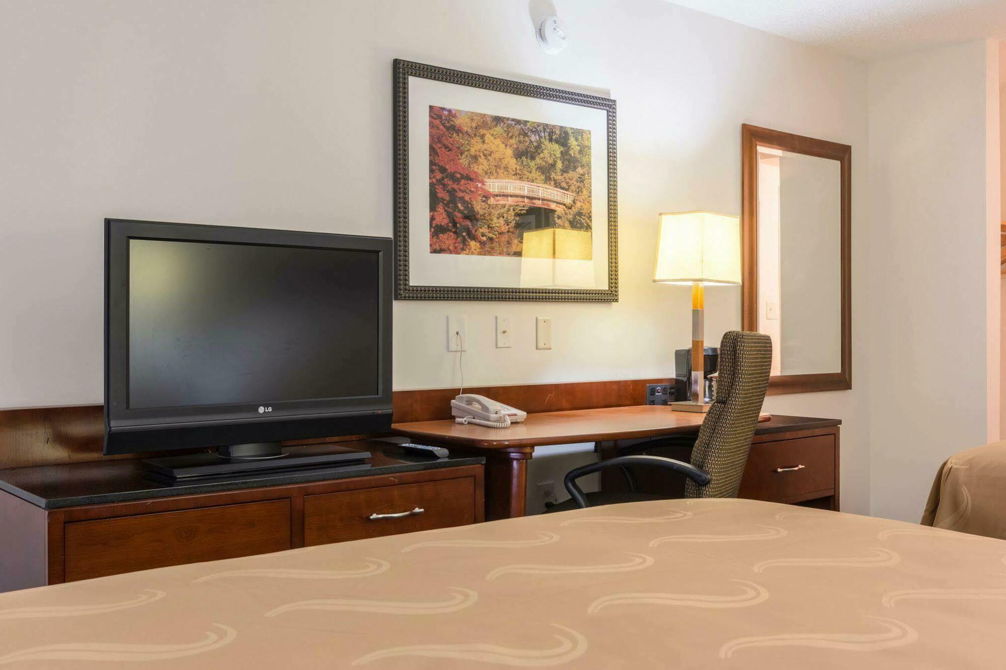 Days Inn By Wyndham Hartsfield Jackson Atlanta Airport West College Park Exterior foto